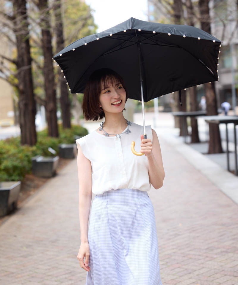 未使用✨オーロラ 晴雨兼用 折りたたみ トップフラット パール付きサマーシールド WEB限定】サマーシールド パール晴雨兼用傘（折りたたみ・トップ