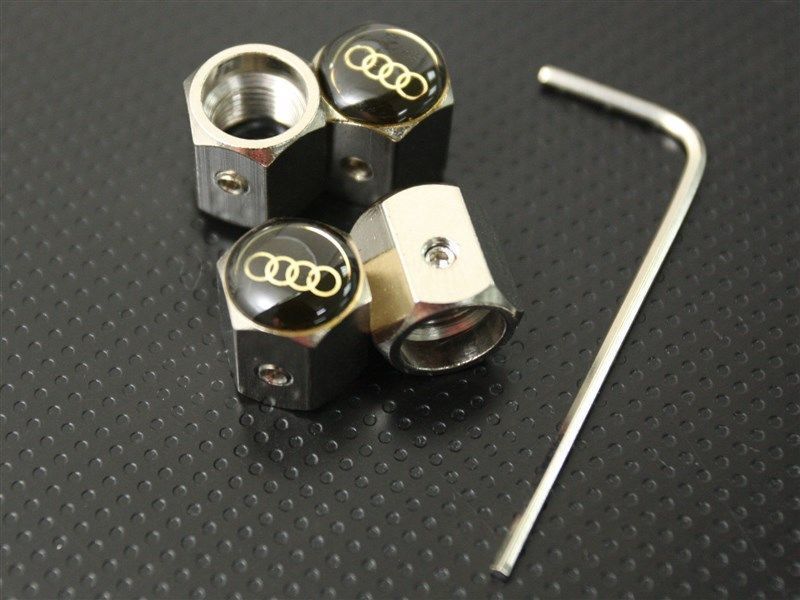 åդ䡡Х֡åס4 ѥաꡡAUDI ǥ