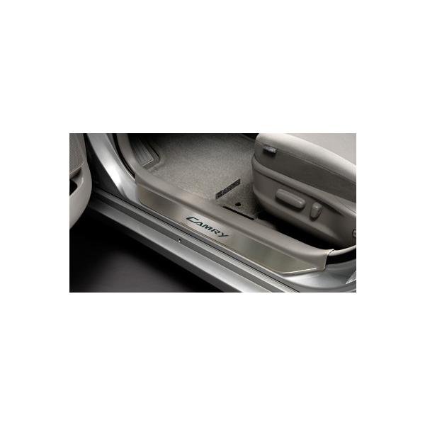 USトヨタ 純正品 TOYOTA カムリ ハイブリッド 2007-2011年式 ドアシルプロテクター