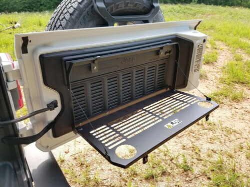 USジープ/MOPAR 純正品 JEEP JLラングラー テールゲートテーブル カップホルダー付き
