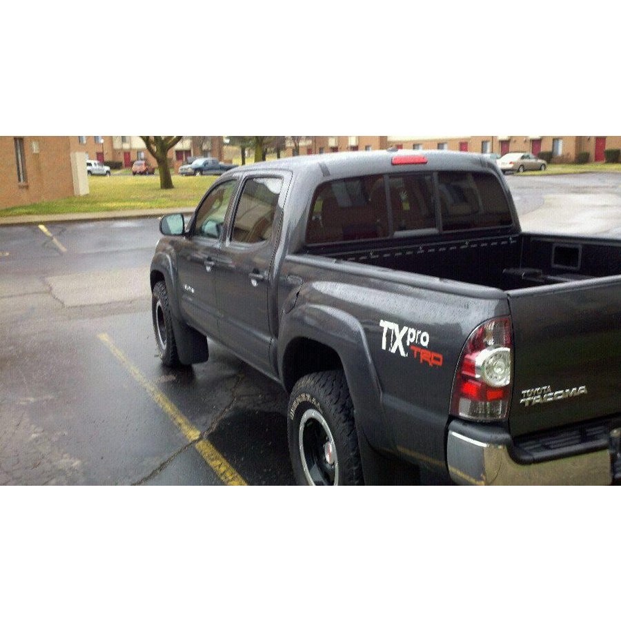 USトヨタ 純正品 TOYOTA タコマ “T|X Pro TRD” デカール ホワイト×レッド 1枚