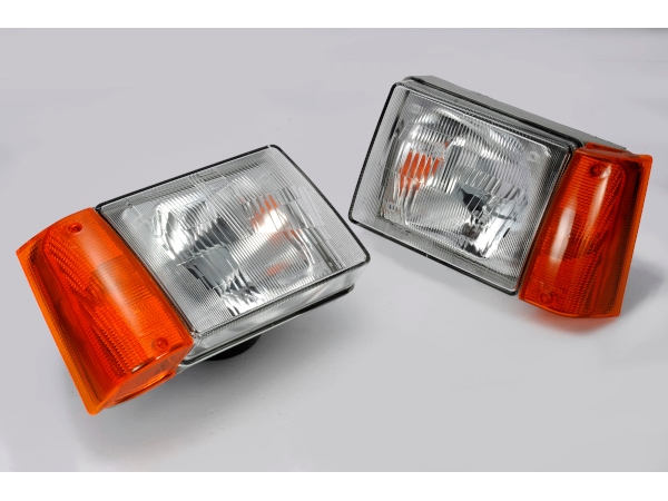 FIAT PANDA フィアットパンダ　純正　141 左側通行用　ヘッドライト　左右セット　ウインカー付 TYC 正規品】 フィアット パンダ FIAT PANDA 141型 ヘッドランプ 左