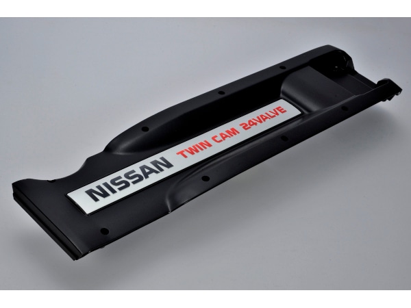 日産 スカイライン GT-R ヘッドカバー エンジンカバー　ロッカーカバー　赤 日産 スカイライン GT-R ヘッドカバー エンジンカバー ロッカーカバー