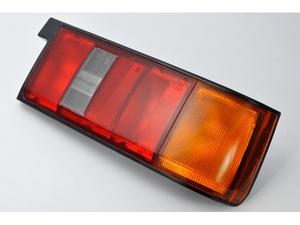 トヨタ 純正 カローラレビン AE86 前期 テールライト テールランプ JDM