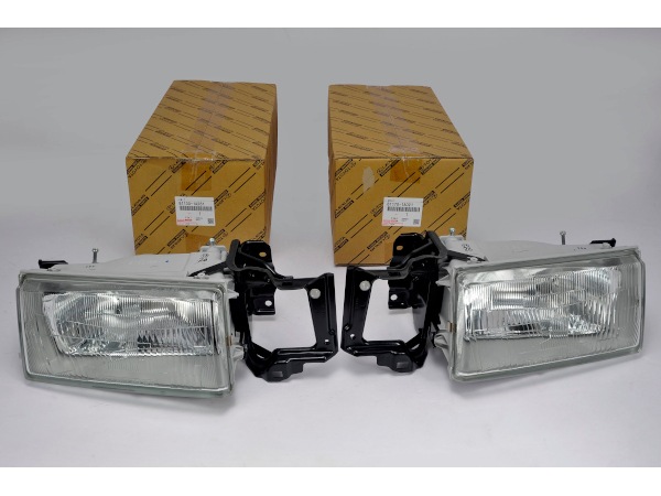 トヨタ 純正 カローラ レビン AE86 後期 ハチロク ヘッドライト ヘッド