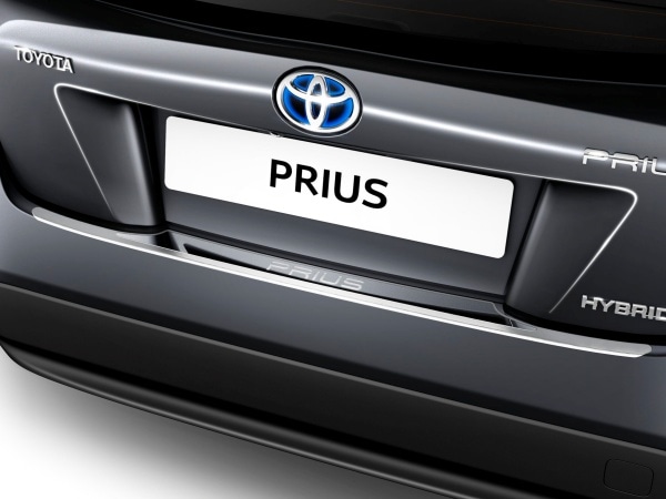 欧州トヨタ 純正 リアバンパープロテクションプレート プリウス 50系 ZVW50 ステンレススチール PW178-47001　