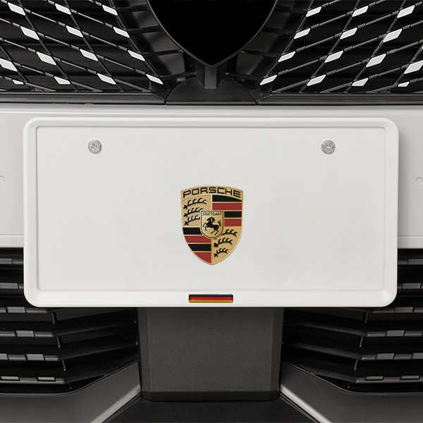 ドイツ国旗 ナンバープレートフレーム ナンバーフレーム マットホワイト ポルシェ 911 マカン カイエン パナメーラ ボクスター 他 前後セット 新基準対応　|PORSCHE|IMPORT BRAN