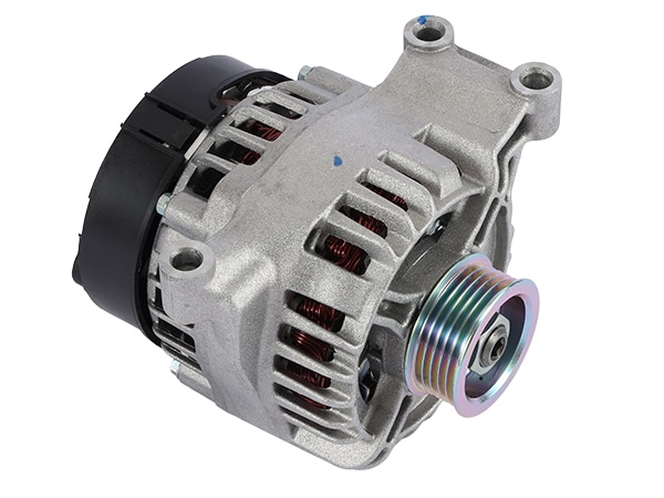 旧車 フィアット500 ダイナモ(オルタネーター) DENSO 正規品】 フィアット FIAT 500 500C チンクエチェント 312型 1.4