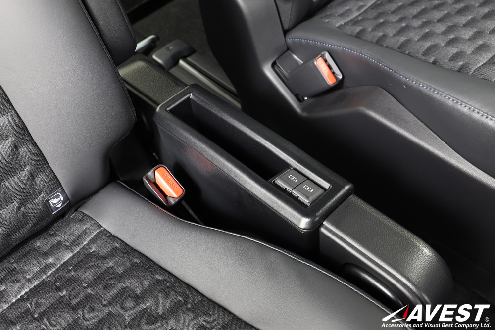 �Υ� NOAH 90�� ���������� VOXY 90 �緿�����ɥơ��֥뾮ʪ���쥫�С� ��Ǽ �ȥ쥤 ���ꥳ�� �ץ��ƥ����� 