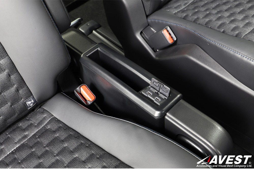 �Υ� NOAH 90�� ���������� VOXY 90 �緿�����ɥơ��֥뾮ʪ���쥫�С� ��Ǽ �ȥ쥤 ���ꥳ�� �ץ��ƥ����� 