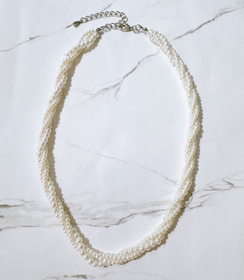 小粒パール3連ネックレス