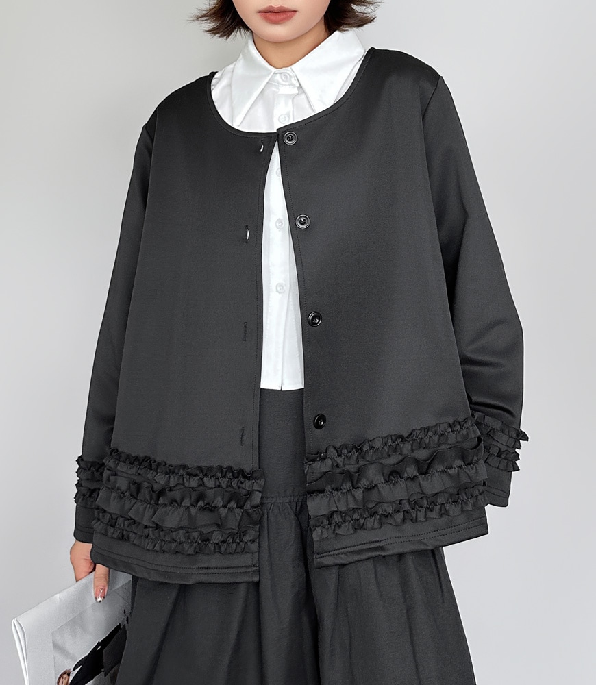 フリル裾ノーカラージャケット