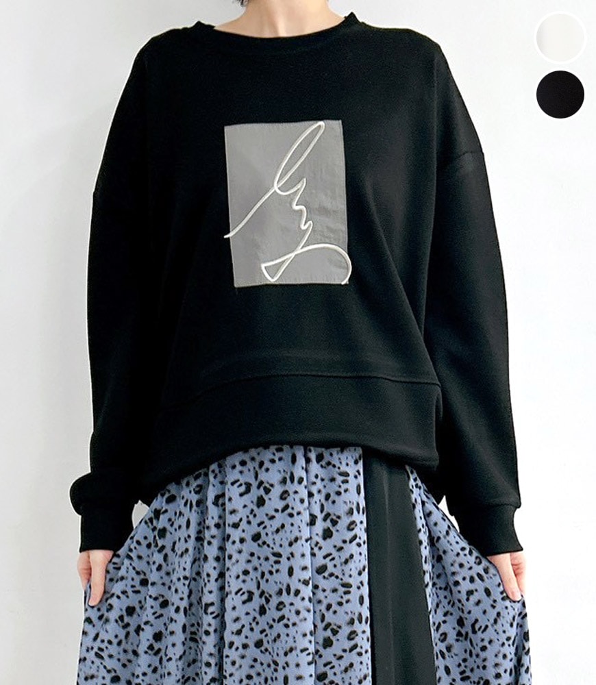 ダンボール刺繍ロゴプルオーバー