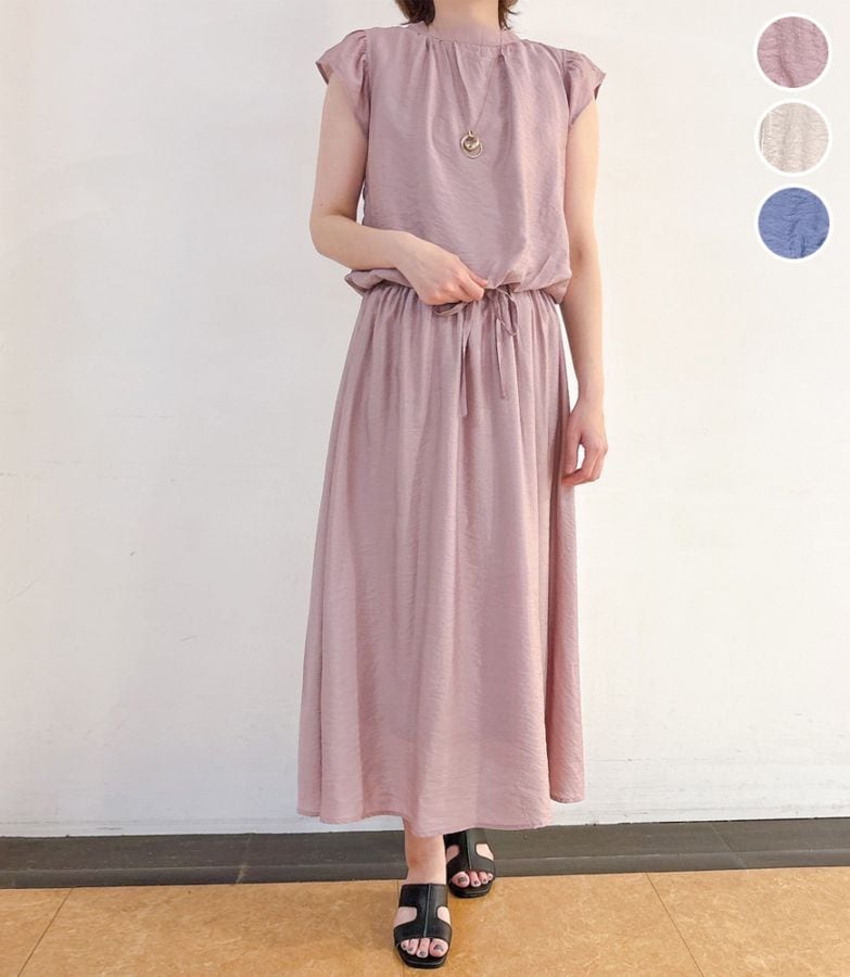 フリル袖フレアワンピース