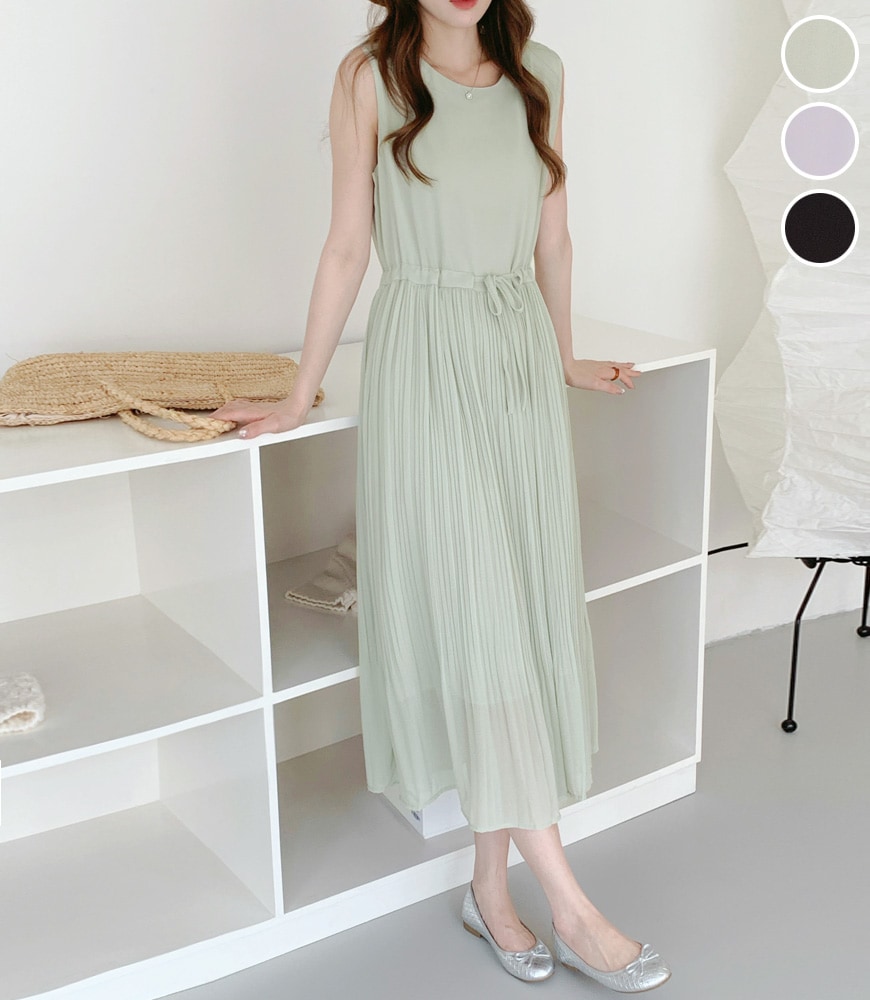 シフォンプリーツノースリワンピ