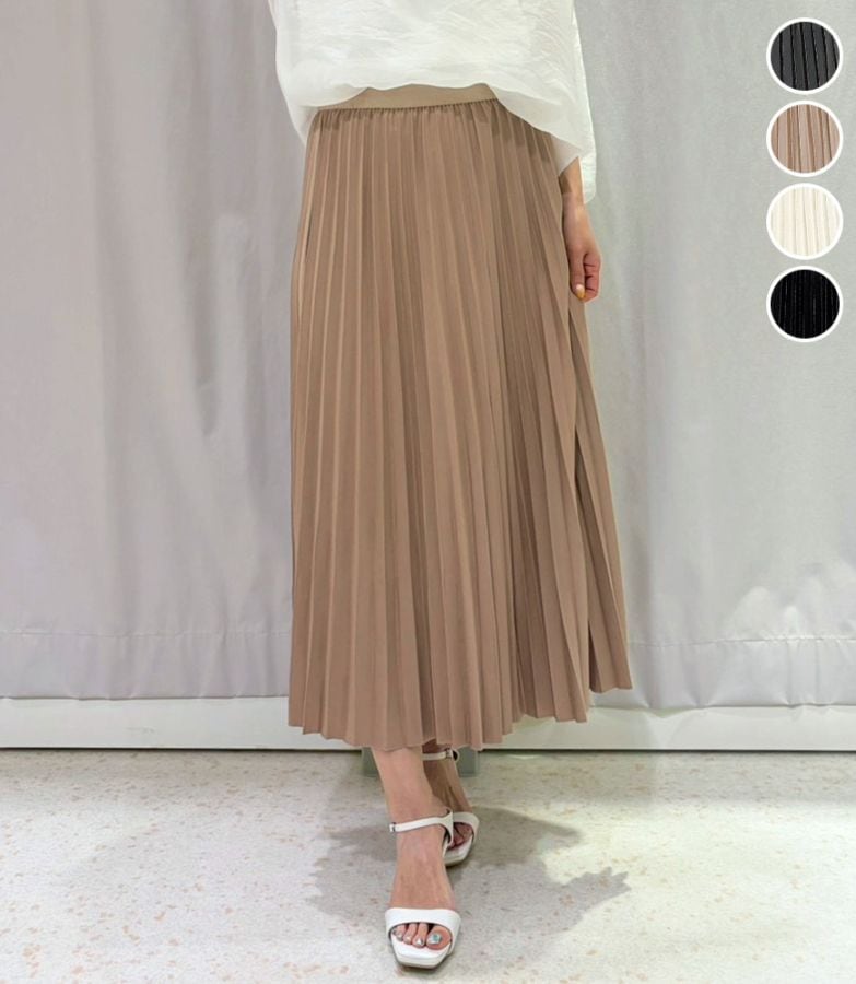 プリーツロングスカート