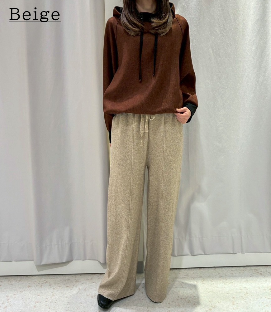 ニットパンツ