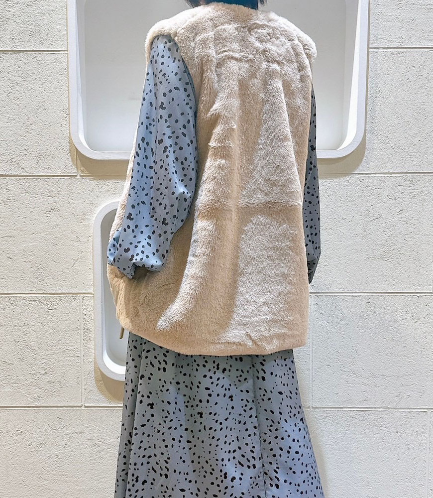 フェイクシープファーベスト