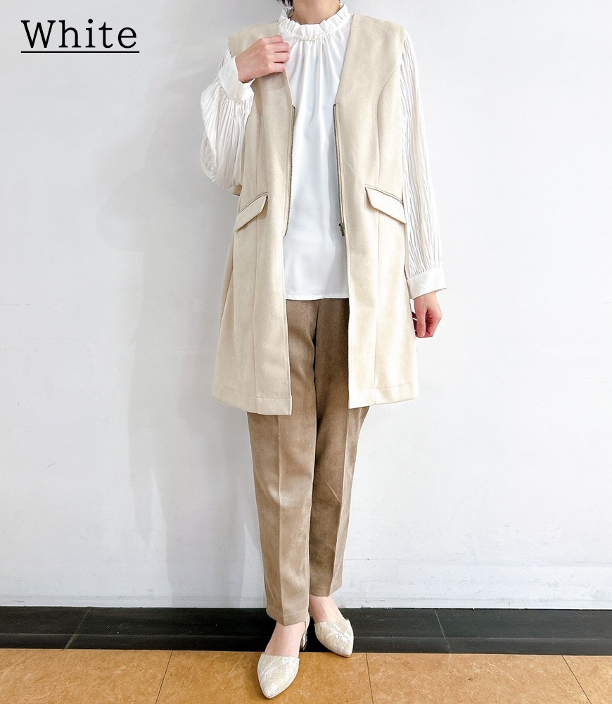 パールネックプリーツ袖ブラウス