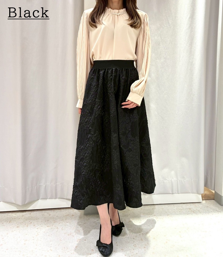 パールネックプリーツ袖ブラウス