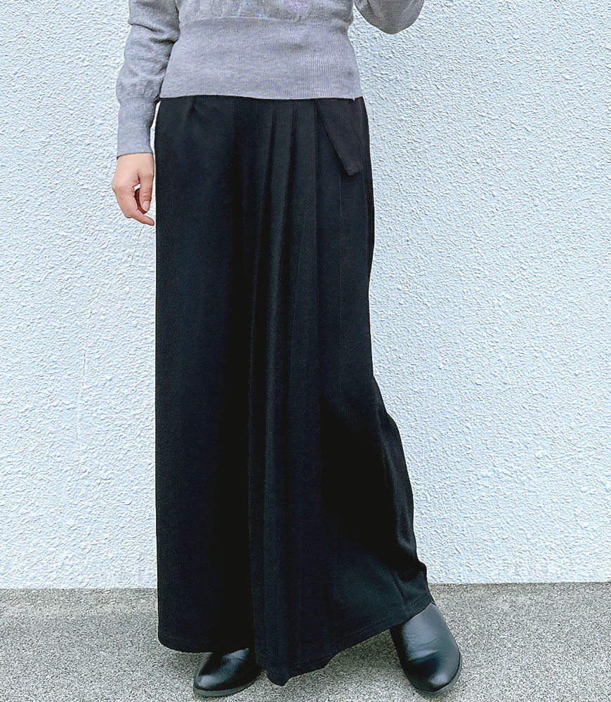 サイドプリーツワイドパンツ