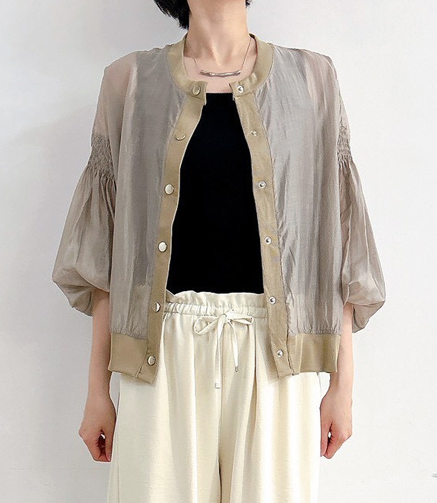袖シャーリングシアーブルゾン