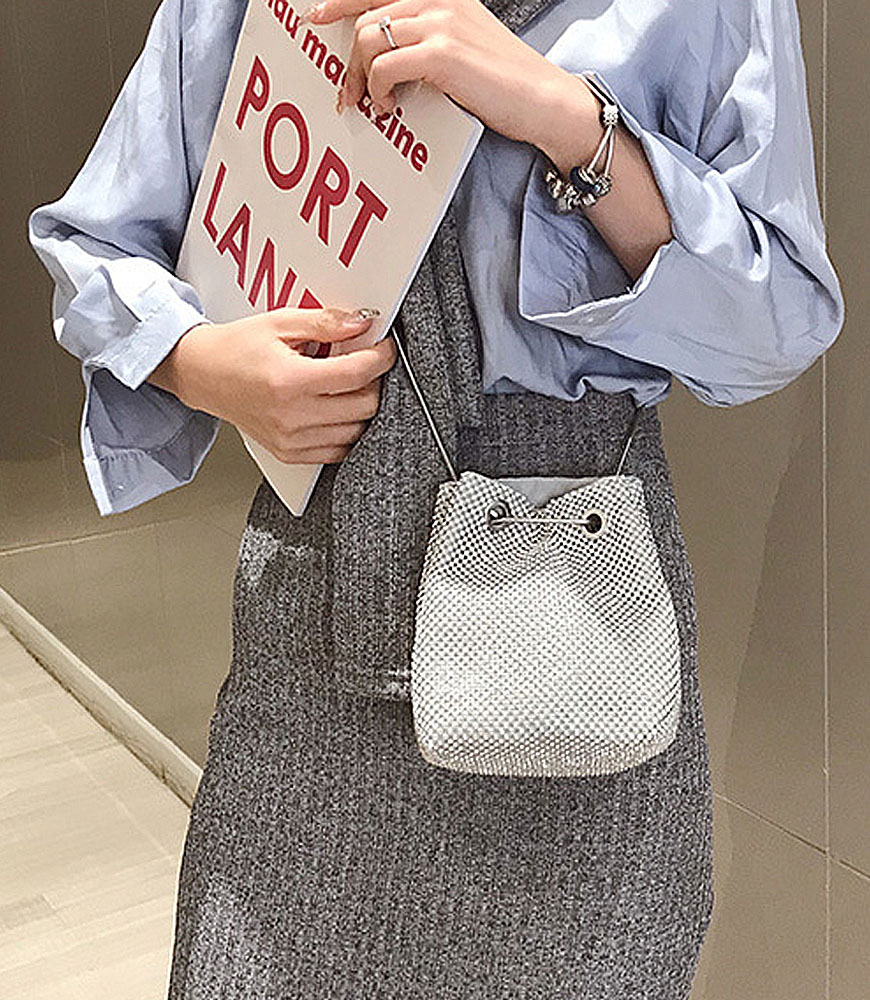 ラインストーン巾着ミニバッグ