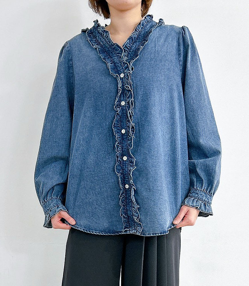 Vネックフリルデニムシャツ