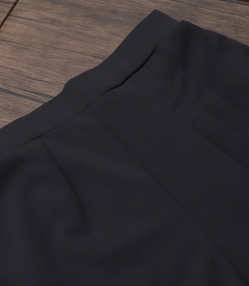 サイドプリーツパンツ