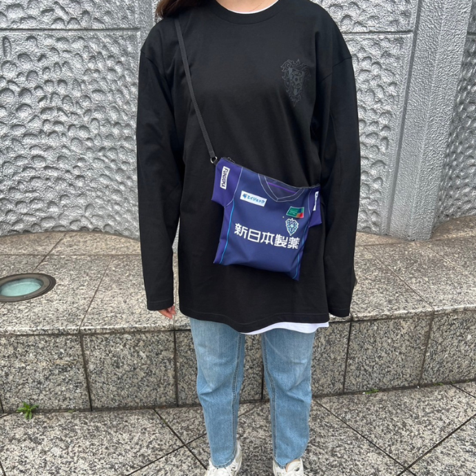 モノトーン ロングスリーブTシャツ（ブラック）