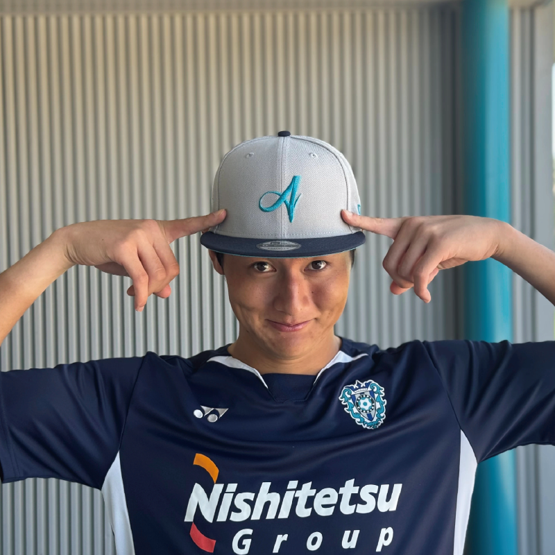 30周年NEWERAキャップ　グレー