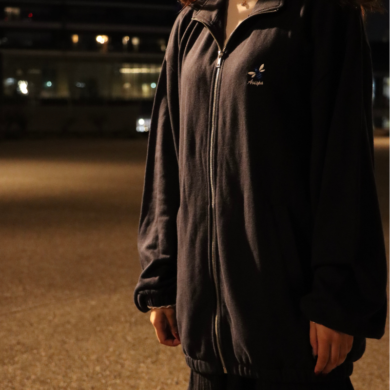 23 スウェットジャケット(ぶんぶん)