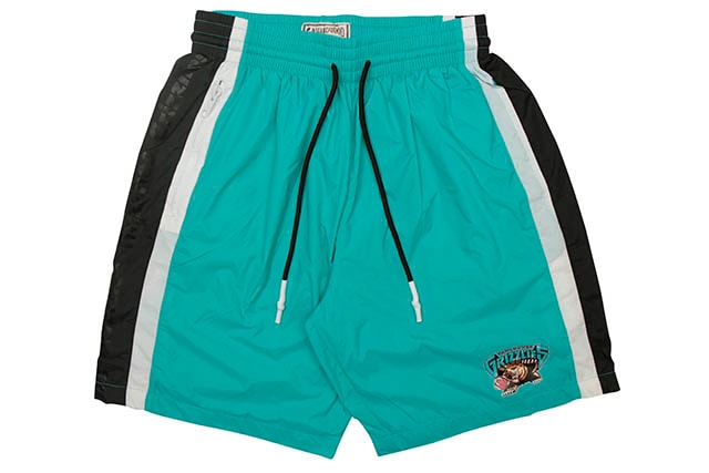 MITCHELL & NESS PACKABLE NYLON SHORTS(VANCOUVER GRIZZLIES)
