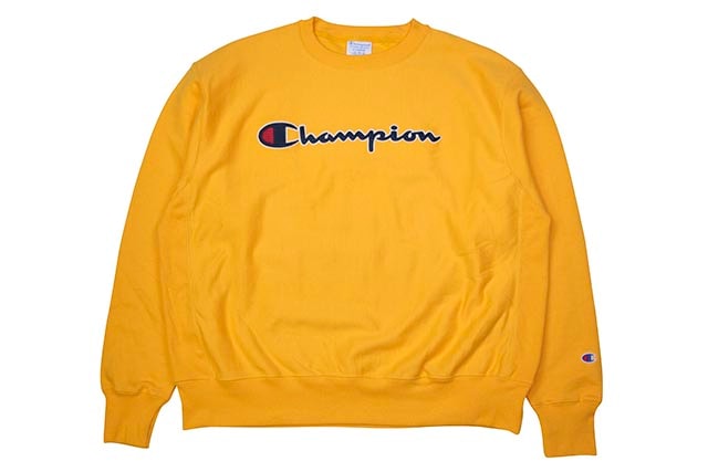 CHAMPION REVERSE WEAVE CHAIN STITCH SCRIPT LOGO CREW (C GOLD)