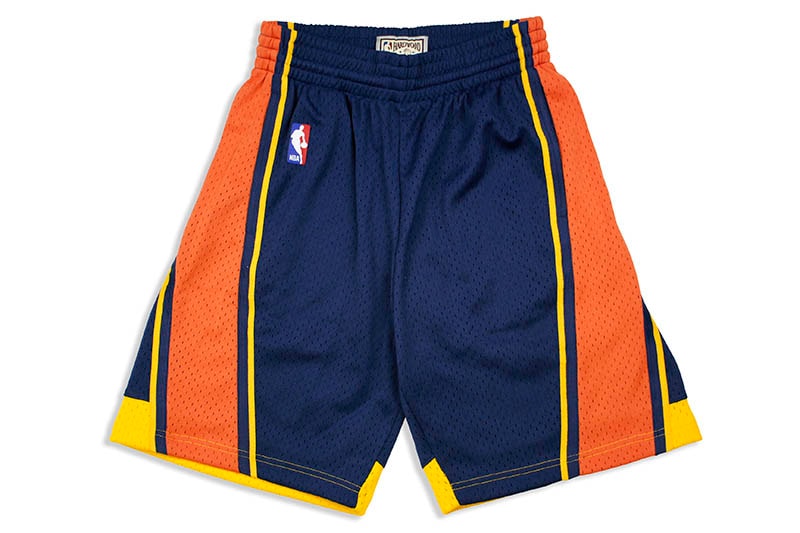 MITCHELL & NESS SWINGMAN SHORTS (GOLDEN STATE WARRIORS/ROAD/2009-10) SMSHGS18232