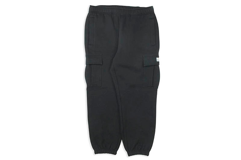 PRO CLUB HEAVYWEIGHT SILICON LOGO TAPERED CARGO SWEATPANT (BLACK) 03PC0402