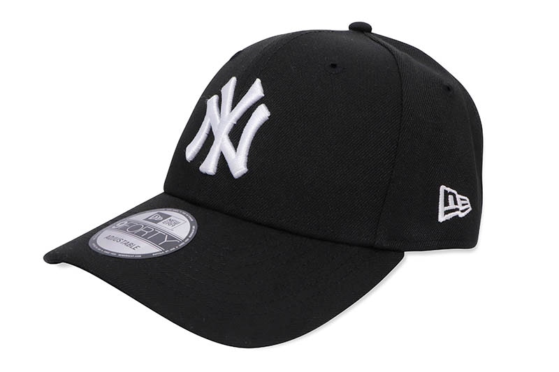 NEW ERA NEW YORK YANKEES 9FORTY ADJUSTABLE CAP (BLACK) 13562121