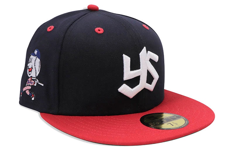 NEW ERA NPB CLASSIC YAKULT SWALLOWS 1974-77 59FIFTY FITTED CAP (NAVY/RED VISOR) 13562204 14525169