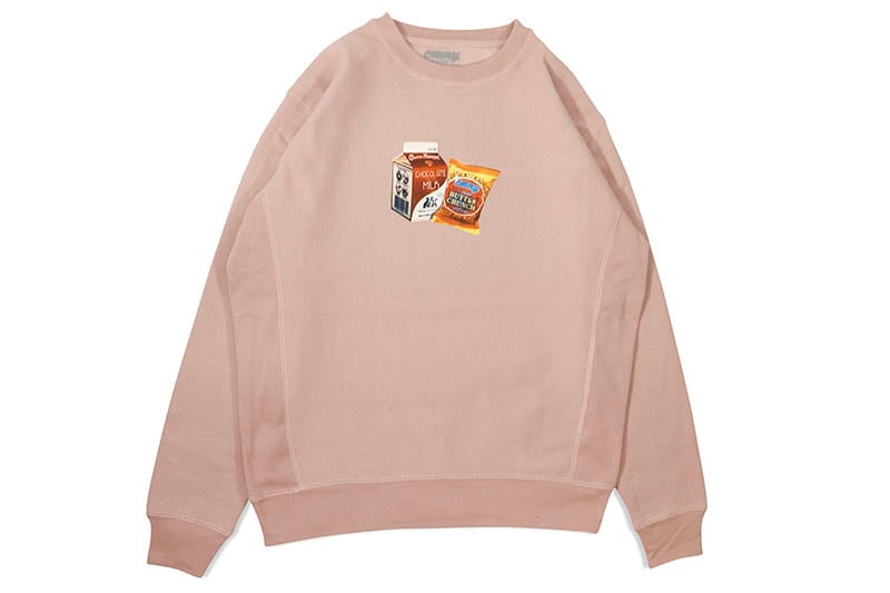 CLASSIC MATERIAL NY CHOCOLATE MILK & COOKIES CREW SWEAT (DUSTY PINK)