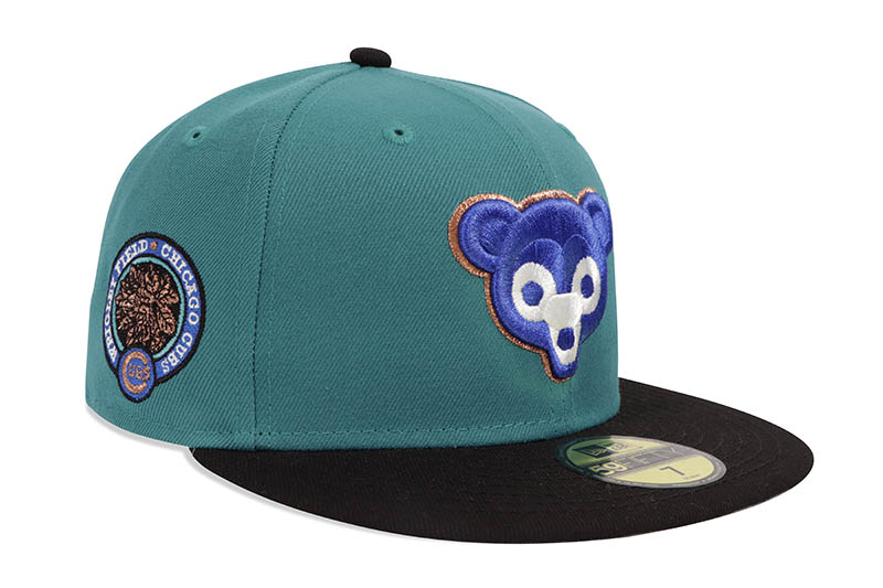 NEW ERA CHICAGO CUBS 59FIFTY FITTED CAP (WRIGLEY FIELD SIDE PATCH/GREY UNDER VISOR/AQUA BLACK)