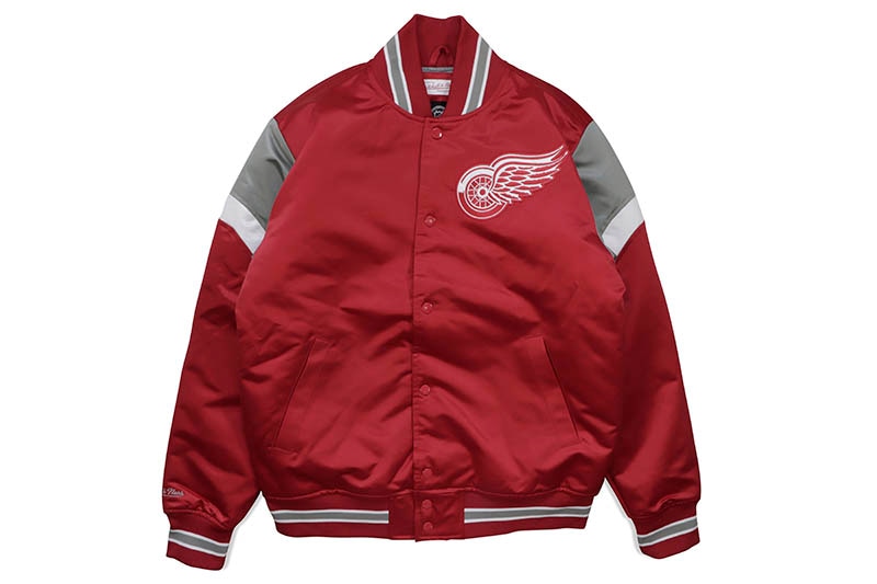 MITCHELL & NESS DETROIT RED WINGS HEAVYWEIGHT SATIN JACKET (OJBF5516-DRWYYPPP:SCARLET)