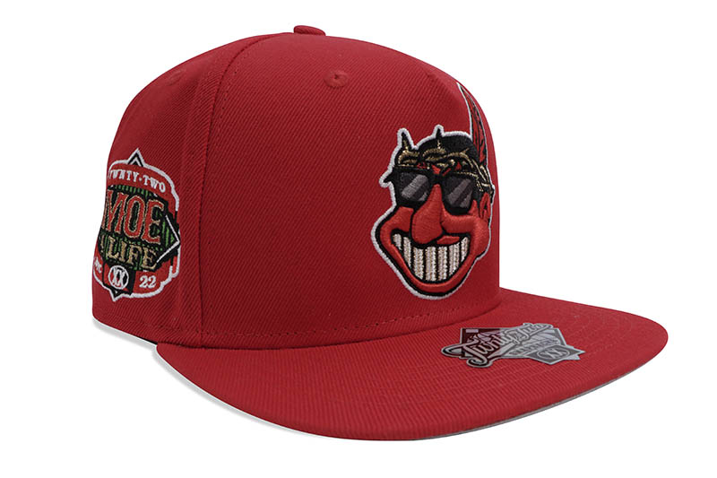 TWNTY TWO MOE 4 LIFE SNAPBACK CAP (RED) TWNTY TWO MOE 4 LIFE SNAPBACK CAP (RED)