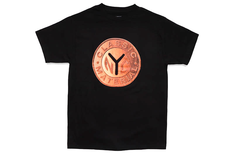 CLASSIC MATERIAL NY TOKEN TEE (BLACK)