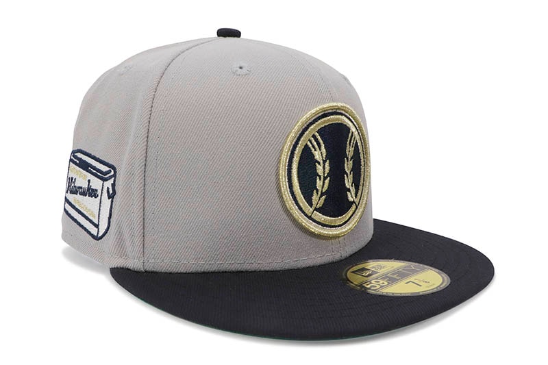 NEW ERA MILWAUKEE BREWERS 59FIFTY FITTED CAP (BEER COOLER CUSTOM SIDE PATCH/GREEN UNDER VISOR/GREY NAVY)