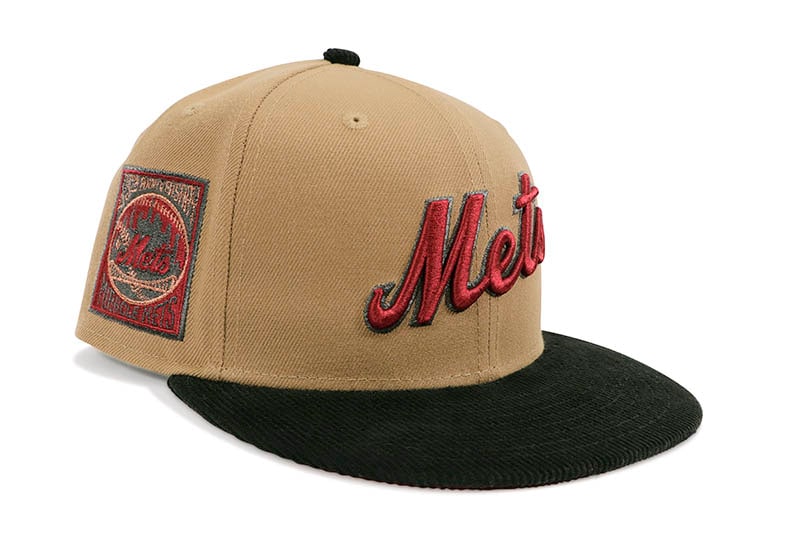 NEW ERA NEW YORK METS 59FIFTY FITTED CAP (25TH ANNIVERSARY SIDE PATCH/MAROON UNDER VISOR/KHAKI BLACK CORDUROY)
