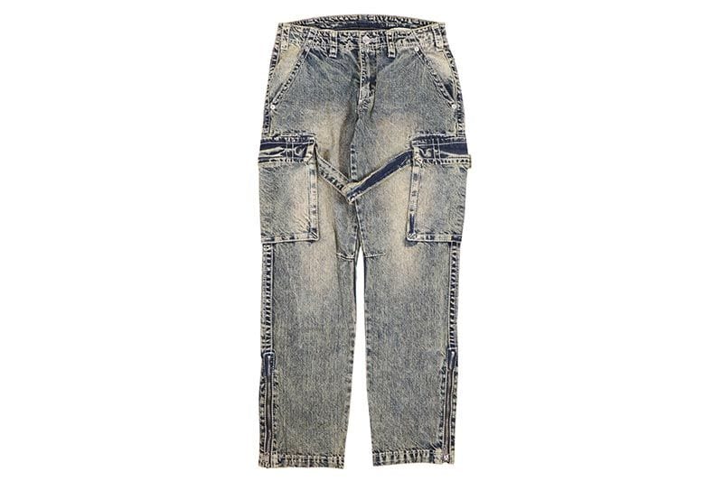 TRUE RELIGION BIG T STRAP ZIP CARGO BAGGY JEAN (109125C:ELIZABETH ST MEDIUM WASH)
