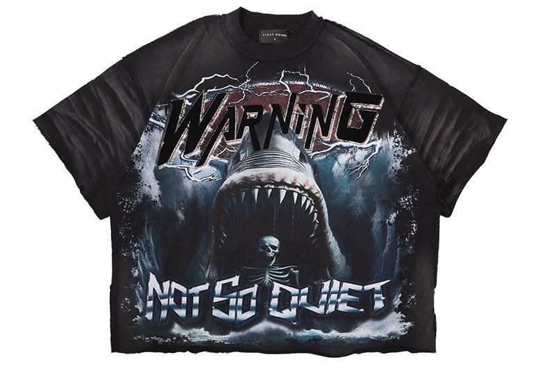 FIRST ROW WARNING NOT SO QUIET JAWS CROPPED TEE (FRM3009:BLACK)