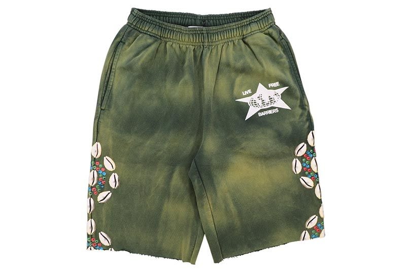 BARRIERS FORT GREEN SWEAT SHORTS
