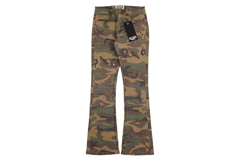 ROAR DENIM BRONZE RHINESTONE STACKED FIT JEAN (G52-680:WOODLAND)