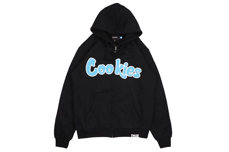 COOKIES ORIGINAL LOGO TWILL APPLIQUE ZIP FRONT HOODIE (BLACK/COOKIES BLUE) CM253HFC13